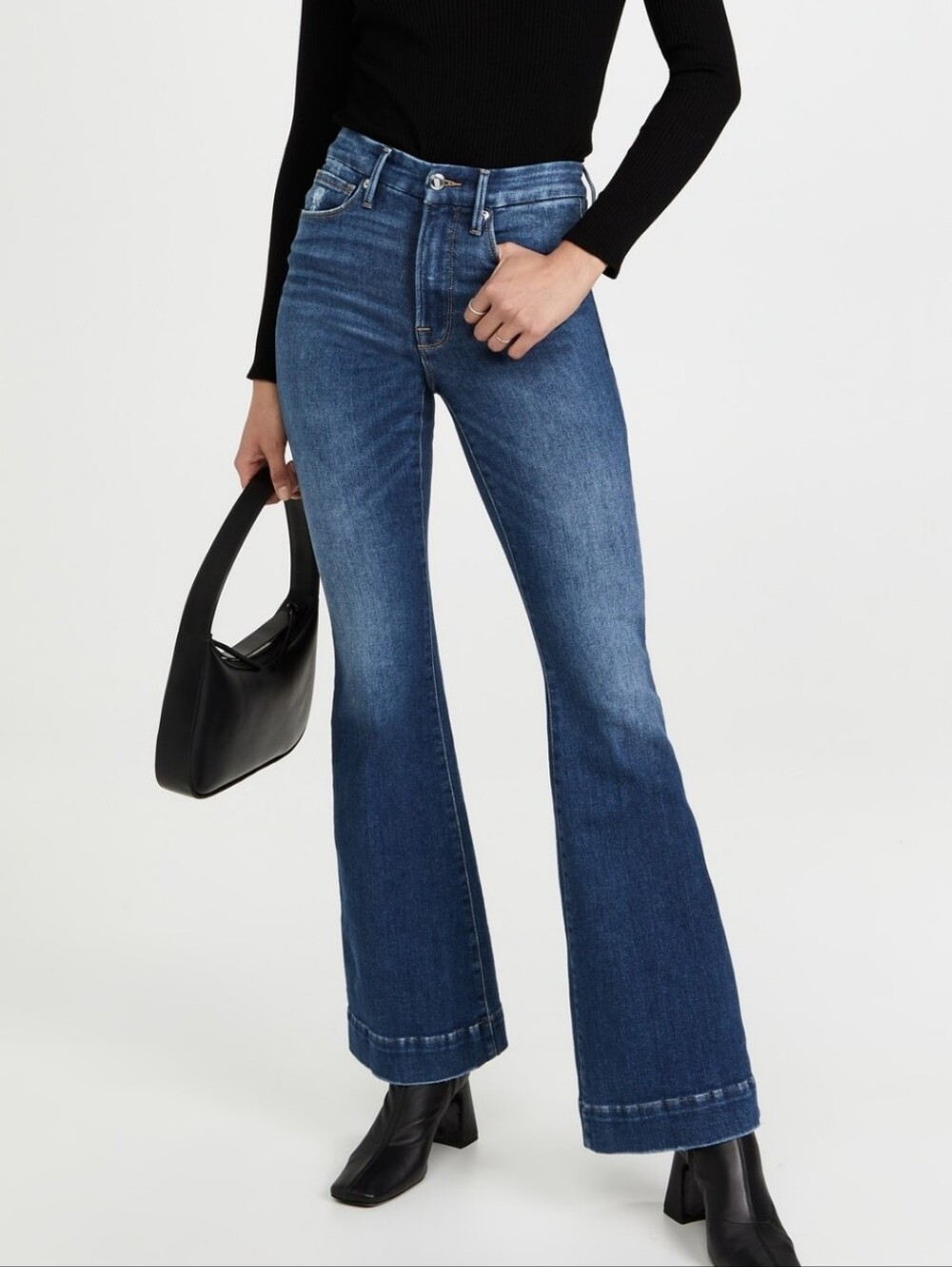 Good American• Good Legs Flare High Rise Jeans in Dark Blue. Sz 12/31